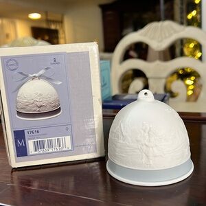 Lladro’ bell